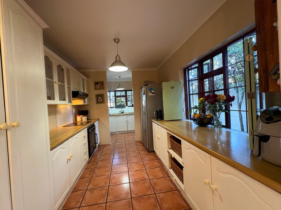 4 Bedroom Property for Sale in Parklands Western Cape